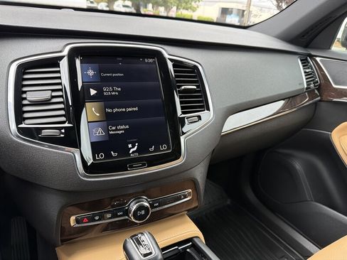 Used 2017 Volvo XC90 T6 Momentum w/ Vision Package AWD/4WD image 36