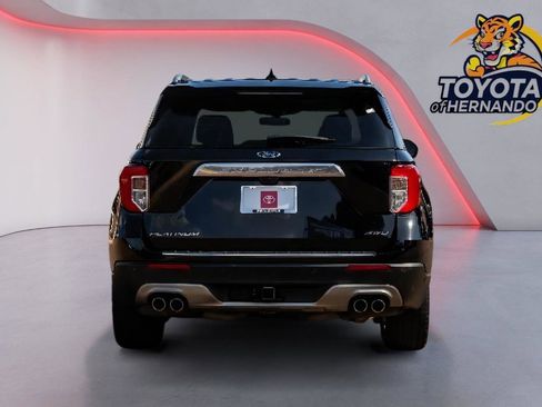 Used 2021 Ford Explorer Platinum w/ Equipment Group 601A image 6