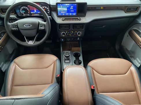 Used 2023 Ford Maverick Lariat w/ Lariat Luxury Package image 23