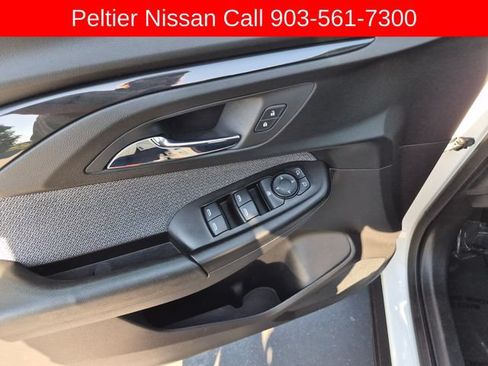 Used 2023 Chevrolet TrailBlazer LT FWD image 21