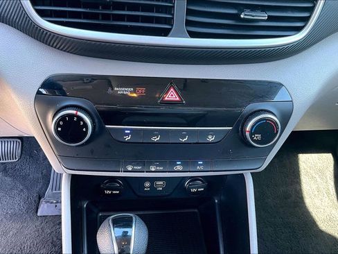 Used 2019 Hyundai Tucson SE AWD/4WD image 23