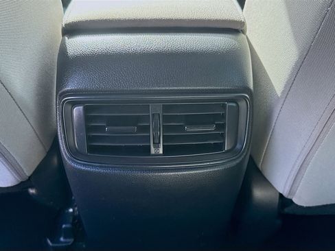 Certified 2019 Honda CR-V LX image 22