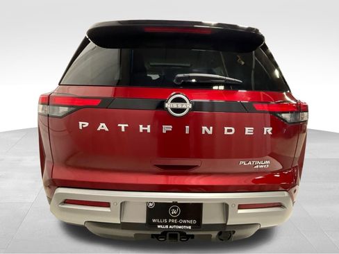 Used 2024 Nissan Pathfinder Platinum w/ Cargo Package AWD/4WD image 5