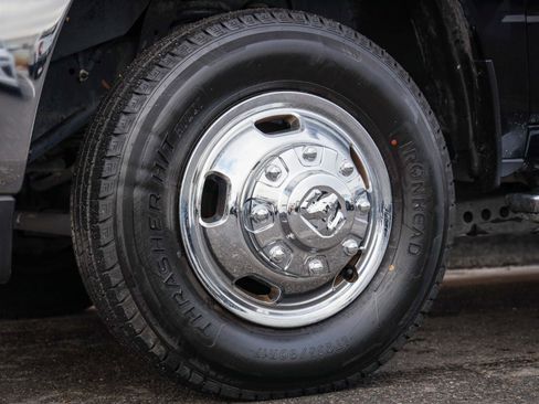 Used 2024 RAM 3500 Big Horn image 11