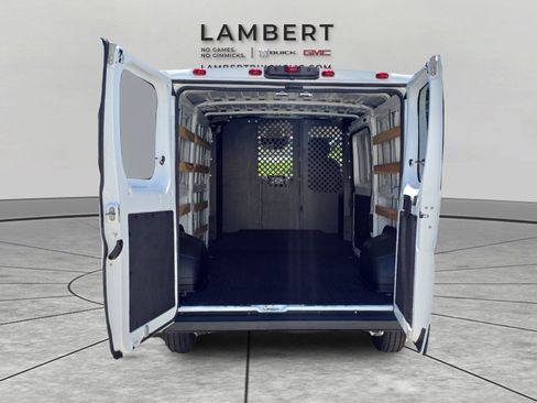Used 2025 RAM ProMaster 2500 w/ U-Haul Equipment Group FWD image 27
