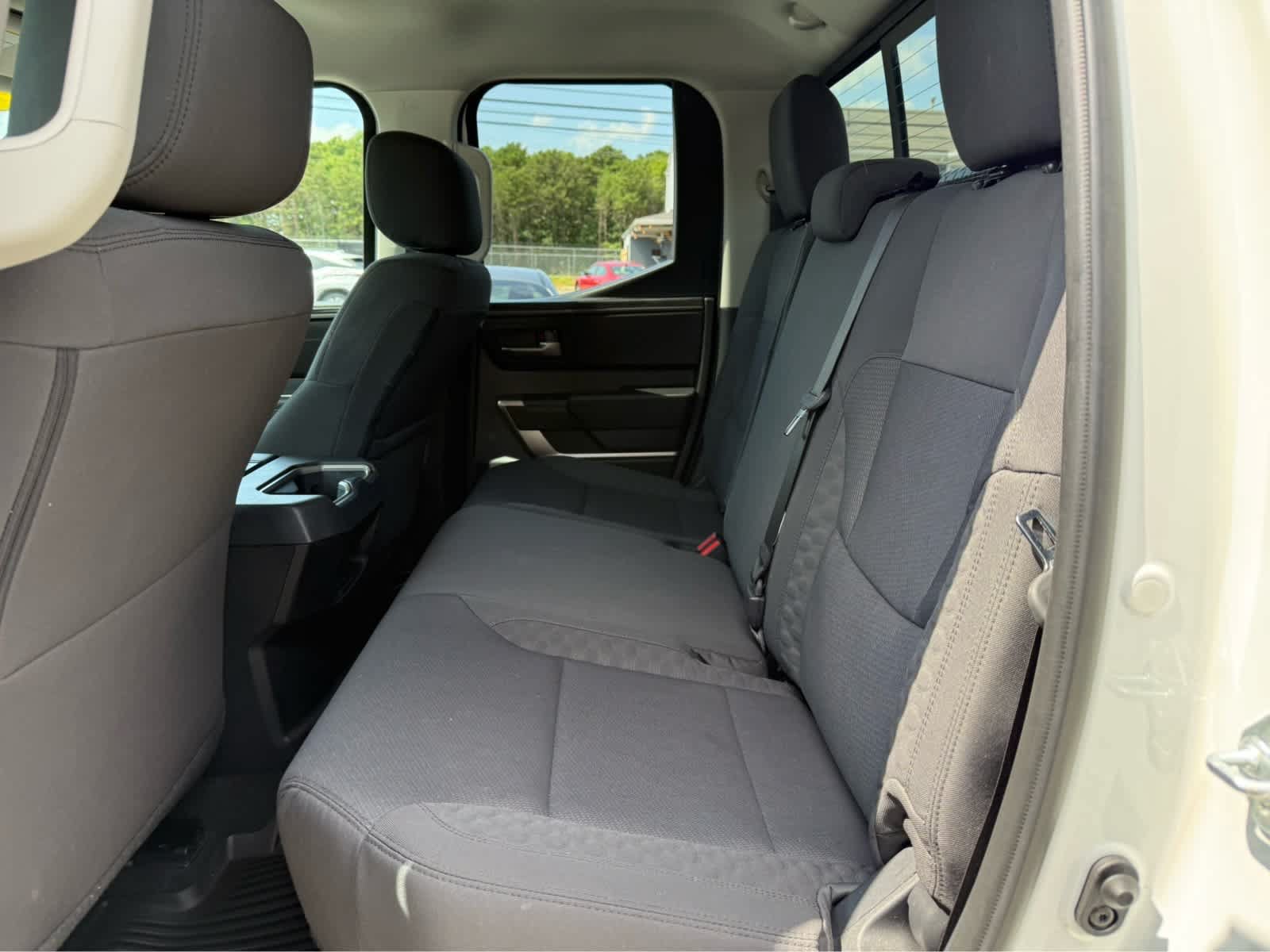 Used 2023 Toyota Tundra SR5 w/ SR5 Convenience Package AWD/4WD image 22