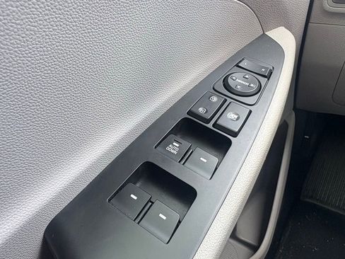 Used 2021 Hyundai Tucson SE image 24