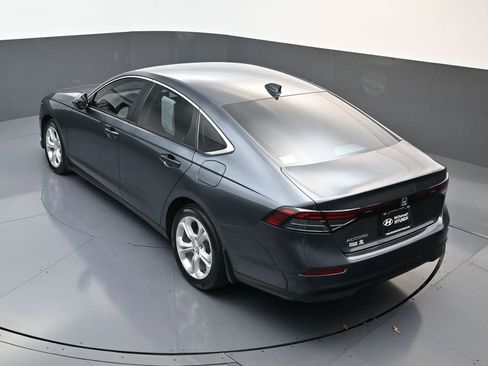 Used 2024 Honda Accord LX image 17