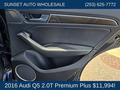 Used 2016 Audi Q5 2.0T Premium Plus w/ Technology Package AWD/4WD image 21