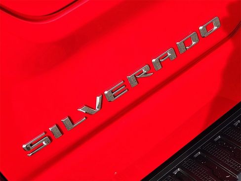 Certified 2024 Chevrolet Silverado 1500 LT Trail Boss w/ Convenience Package II image 12