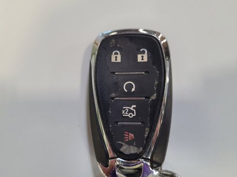 Used 2022 Chevrolet Malibu LT image 32