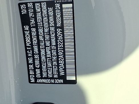 Certified 2026 Porsche 911 Carrera GTS RWD image 28