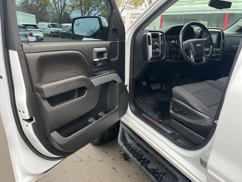 Used 2018 Chevrolet Silverado 1500 LT w/ All Star Edition image 17