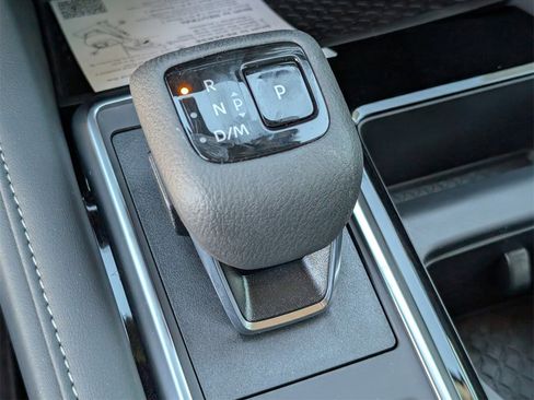 New 2026 Nissan Pathfinder SV image 18