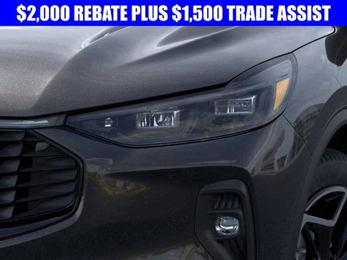 New 2026 Ford Escape Platinum w/ Premium Technology Package image 18