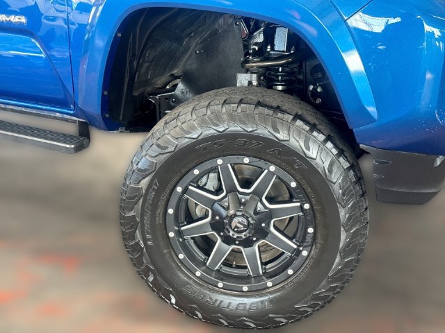 Used 2016 Toyota Tacoma TRD Sport RWD image 20