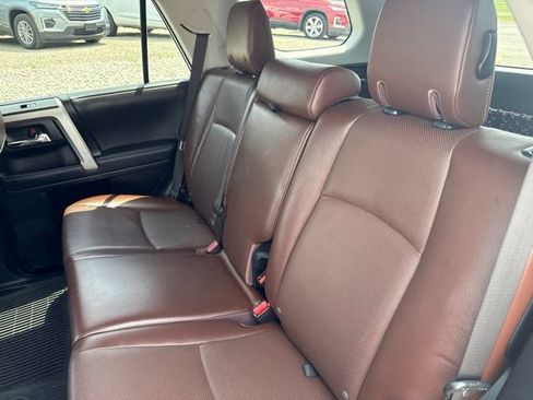 Used 2022 Toyota 4Runner Limited AWD/4WD image 28
