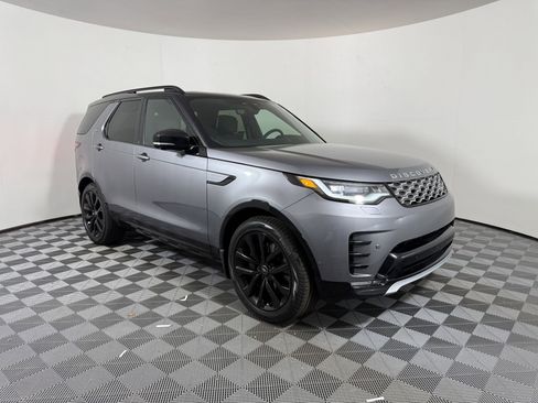 Used 2026 Land Rover Discovery Limited Edition AWD/4WD image 6