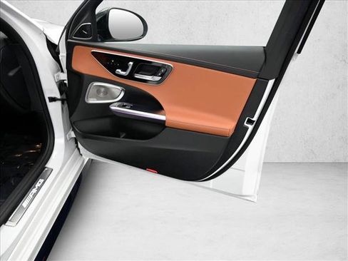 Certified 2024 Mercedes-Benz C 43 AMG 4MATIC Sedan image 30