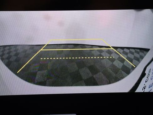 Used 2023 Honda Pilot Touring image 18