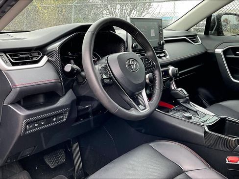 Used 2022 Toyota RAV4 TRD Off-Road image 32