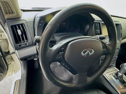 Used 2013 INFINITI G37 Journey w/ Premium Pkg RWD image 12