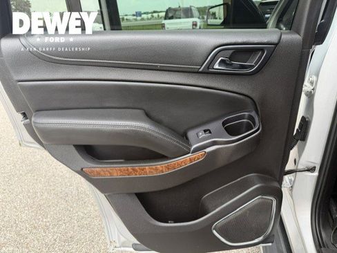 Used 2016 Chevrolet Tahoe LTZ AWD/4WD image 25
