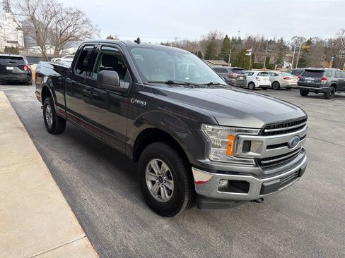Used 2019 Ford F150 XLT image 8