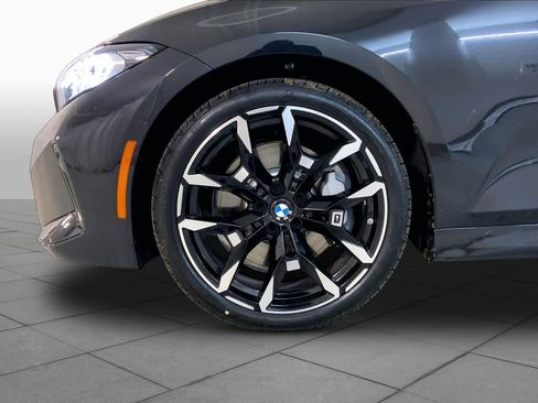 New 2026 BMW 330i xDrive Sedan w/ M Sport Package AWD/4WD image 11