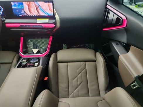 Used 2025 BMW X3 xDrive30i w/ Premium Package AWD/4WD image 38