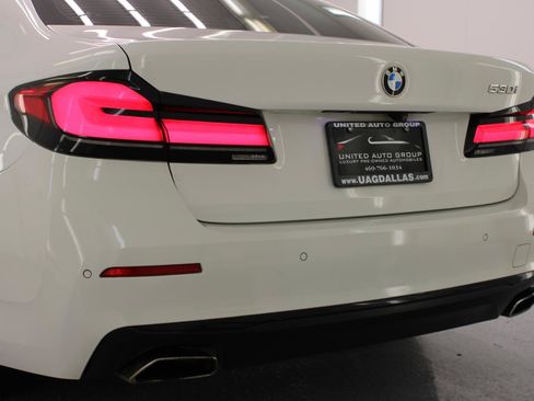 Used 2021 BMW 530i w/ Convenience Package RWD image 32