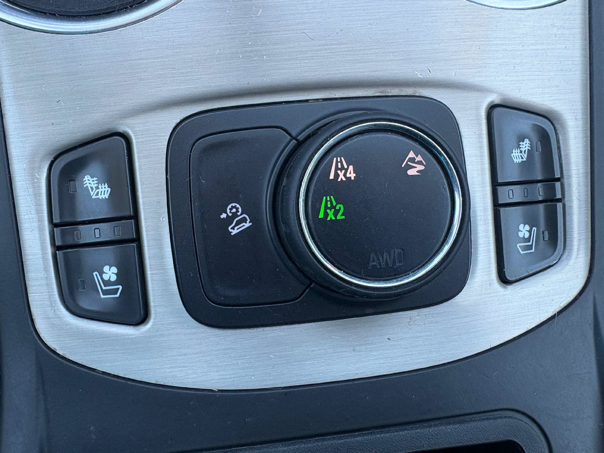 Used 2018 GMC Terrain Denali w/ Comfort Package AWD/4WD image 35