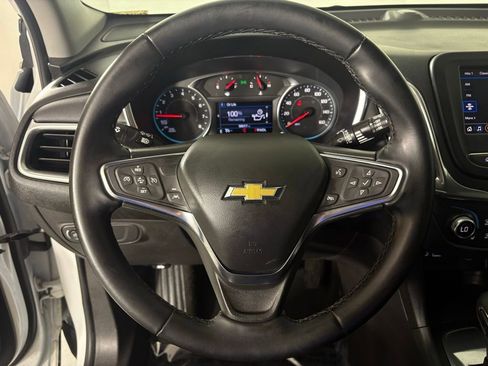Used 2024 Chevrolet Equinox LT image 19