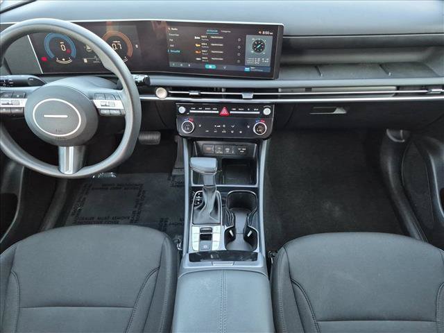 Used 2025 Hyundai Tucson SEL FWD image 17