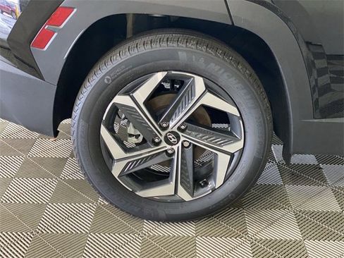 Used 2024 Hyundai Tucson SEL image 18