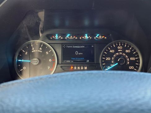 Used 2019 Ford F150 XLT w/ Equipment Group 302A Luxury AWD/4WD image 18