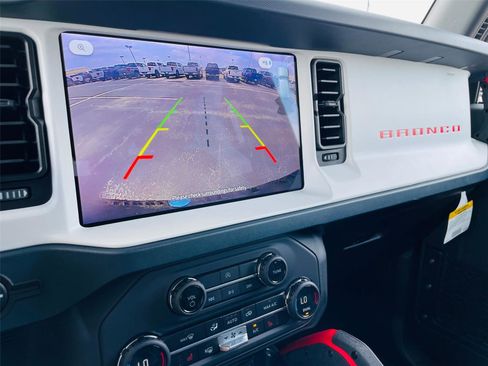 New 2025 Ford Bronco Heritage Edition AWD/4WD image 34