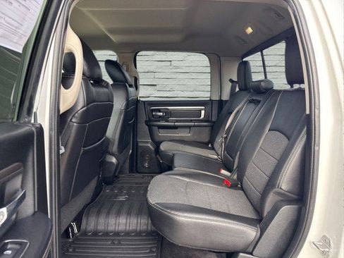 Used 2017 RAM 1500 Sport image 17