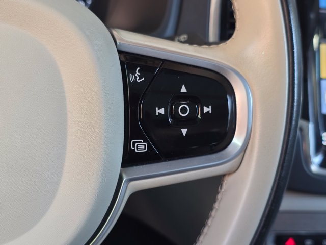 Used 2021 Volvo XC90 T8 Inscription w/ Advanced Package AWD/4WD image 27