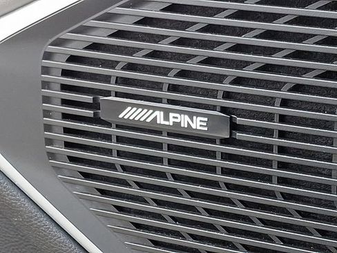 Used 2022 Jeep Wagoneer Series II w/ Premium Group I AWD/4WD image 24