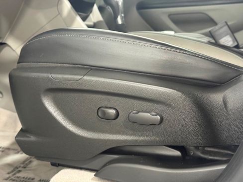Used 2016 Buick Encore FWD image 29