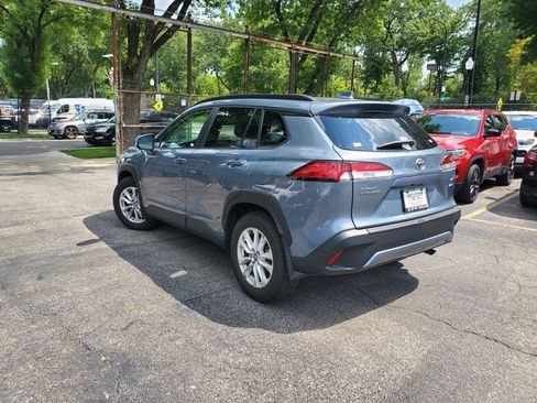 Used 2023 Toyota Corolla Cross LE w/ Moonroof Package AWD/4WD image 5