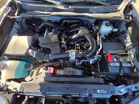 Used 2019 Toyota Tacoma TRD Off-Road image 31