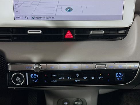 Used 2023 Hyundai Ioniq 5 SE image 24