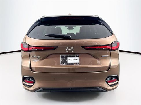 Certified 2025 MAZDA CX-70 3.3 Turbo S w/ Premium Package image 13