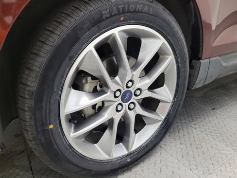 Used 2015 Ford Edge Titanium w/ Equipment Group 302A FWD image 31