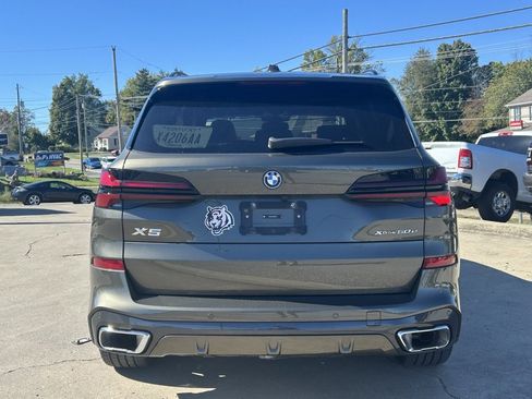 Used 2024 BMW X5 xDrive50e w/ M Sport Package image 7