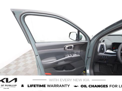 New 2026 Kia Sorento EX image 9