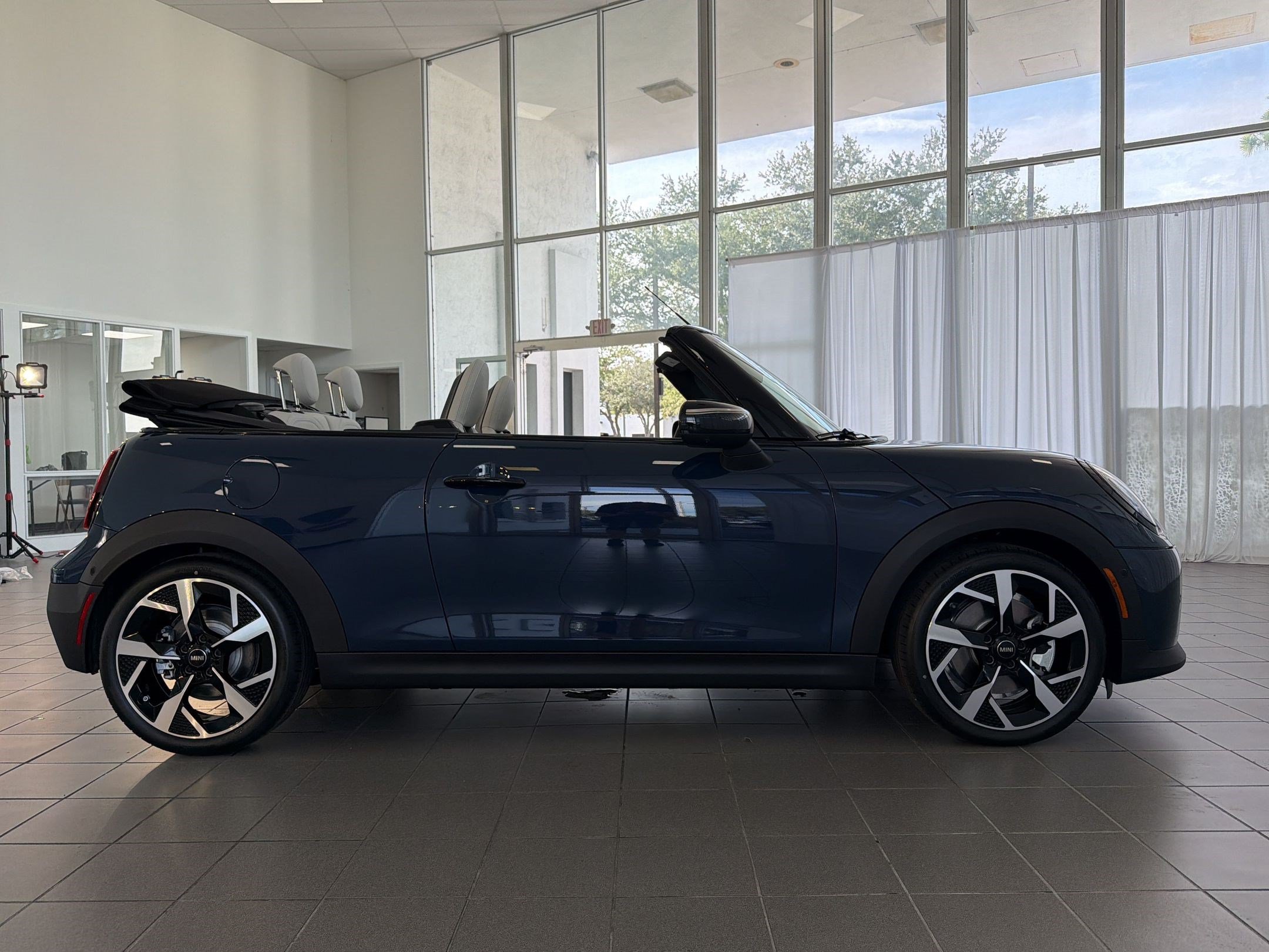 New 2026 MINI Cooper S FWD image 8