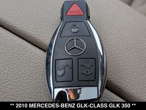 Used 2010 Mercedes-Benz GLK 350 4MATIC image 27